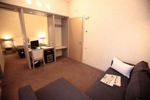 Hotel Frate Sole 3*